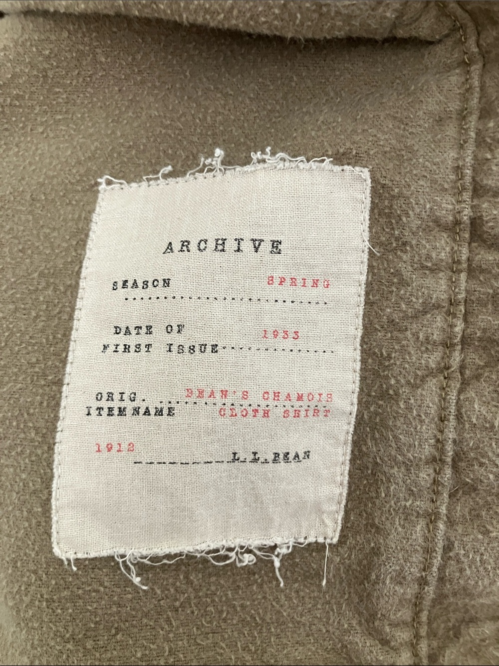 LL Bean Men's Olive Green Chamois Cloth Shirt - Picture 4 of 4